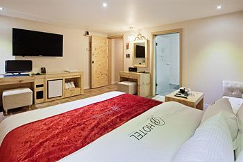 Belamie Hotel