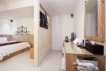 Belamie Hotel