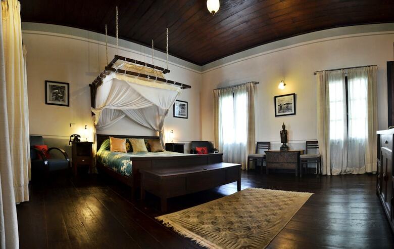 Hotel Satri House