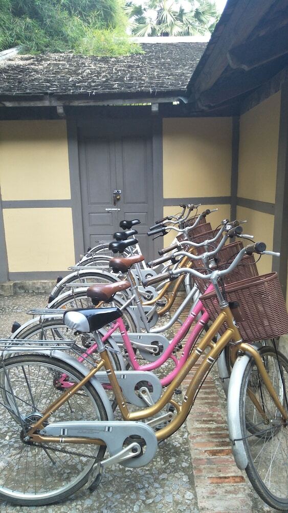 Hotel Satri House