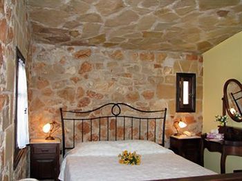 Aparthotel Klymeni Traditional Homes