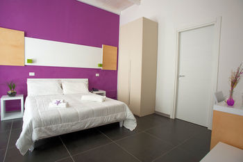Hostal Oasis Park Hotel