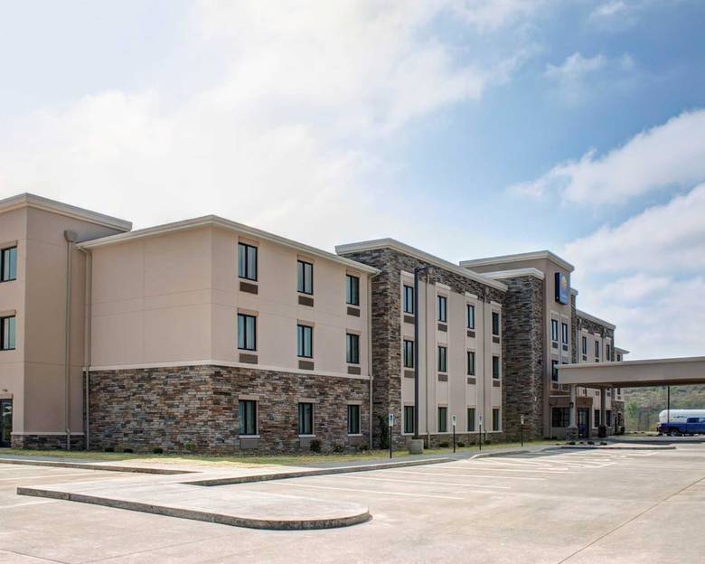 Hotel Comfort Inn & Suites