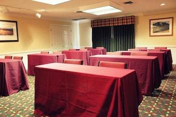Aparthotel Suburban Extended Stay Hotel