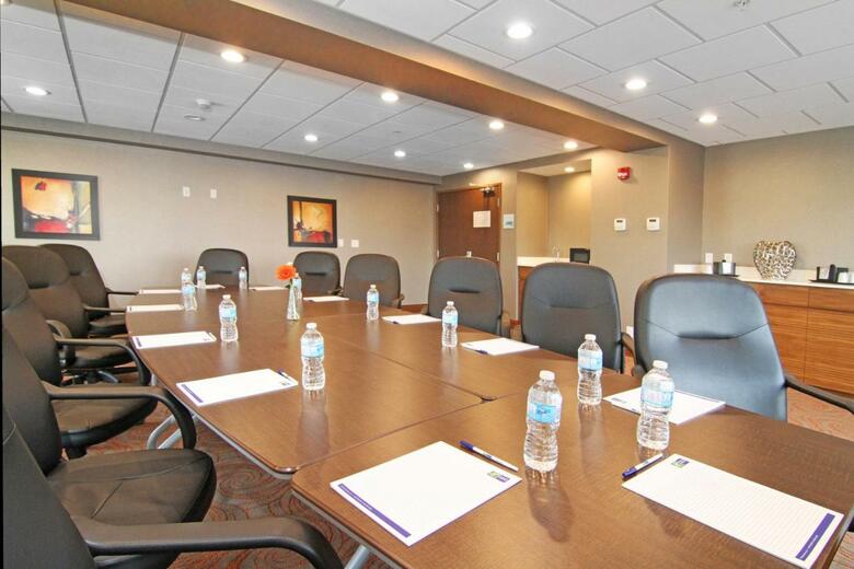 Hotel Holiday Inn Express Calgary Nw - University Area