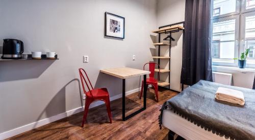 Flamingo Hostel