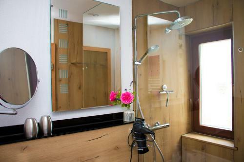 Apartamento Ferienwohnungen "am M�hlteich"