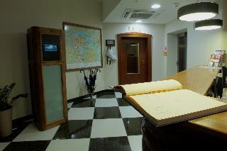 Hotel Dw Piast Hostel