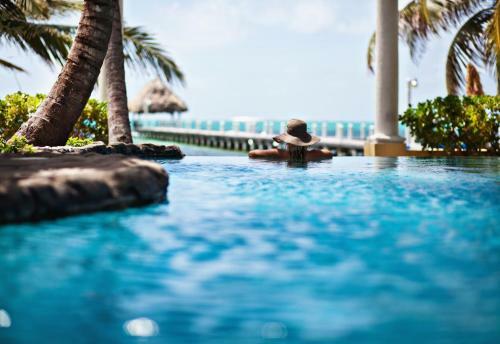 Hotel Pelican Reef Villas Resort