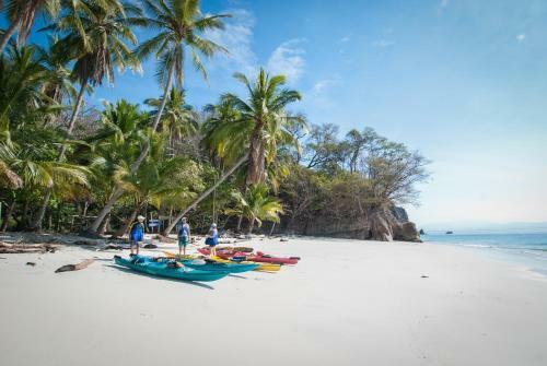 Hotel Tambor Tropical Beach Resort