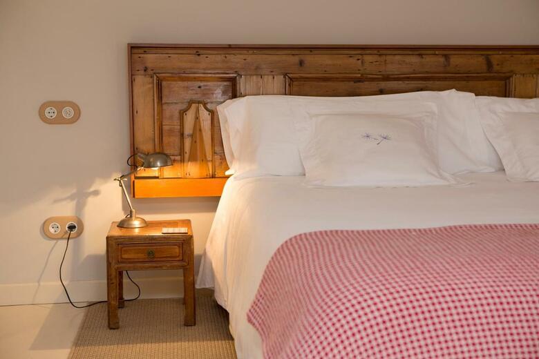 Jard� De Ses Bruixes Boutique Hotel