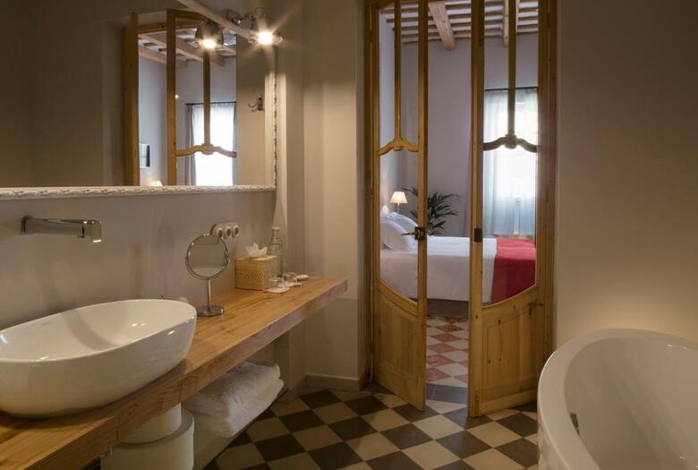 Jard� De Ses Bruixes Boutique Hotel