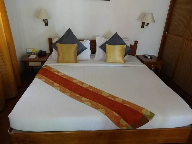 Hotel Backwater Ripples Kumarakom