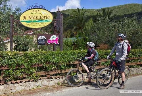 Aparthotel Residence Il Mandorlo