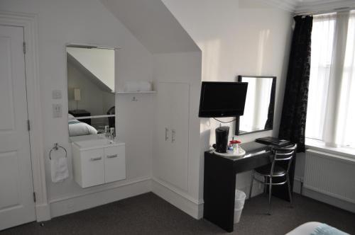 Hostal 3rd House