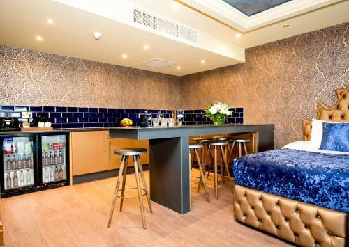 Aparthotel Signature Living At Shankly Hotel