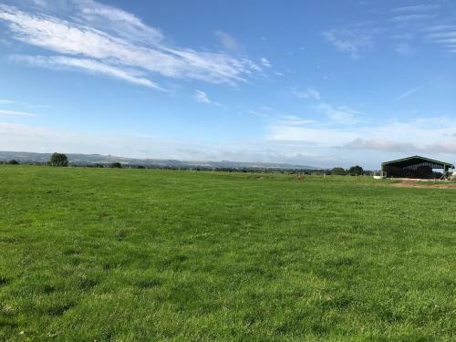 Rew Farm Country & Equestrian Accommodation