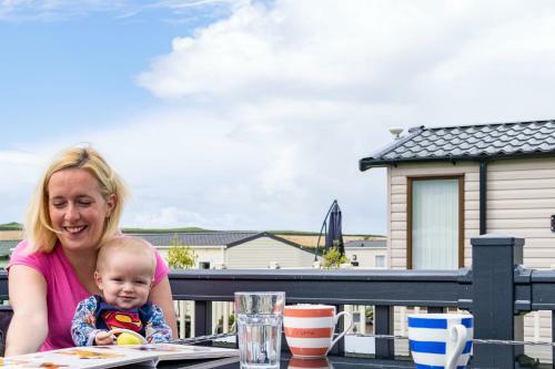 Bude Holiday Resort - Families And Couples Only