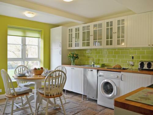 Spring Cottage