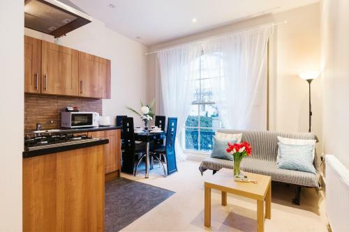 Elicia's South Kensington Apartment
