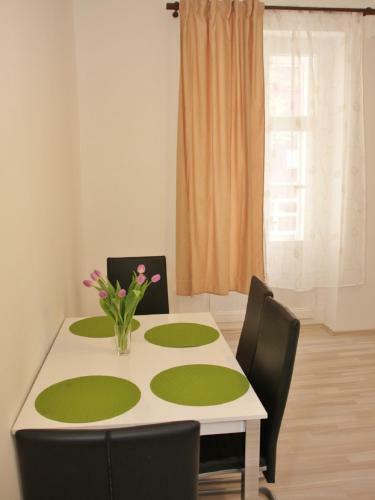 Aparthotel Apartments Mikovec
