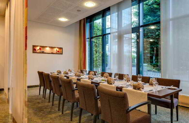 Hotel Park Inn By Radisson K�ln City West