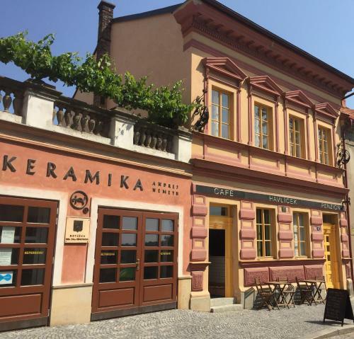 Hostal Caf� Havl�?ek Penzion