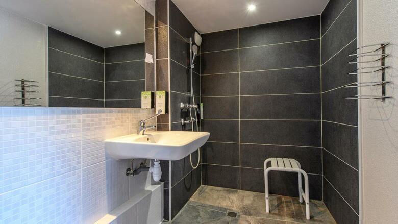 Hotel Campanile - Nimes Centre Mas-carbonnel