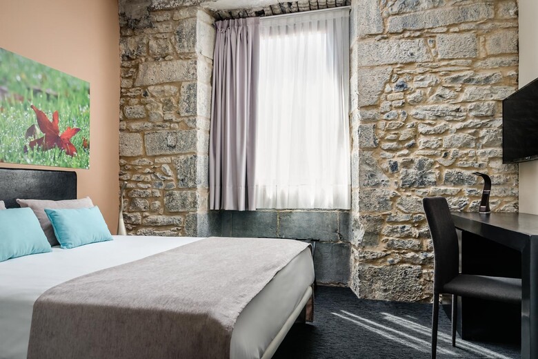 Hotel Balneario Ordu�a Plaza