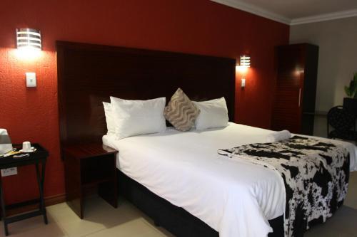 Bed & Breakfast Khayalami Lodge
