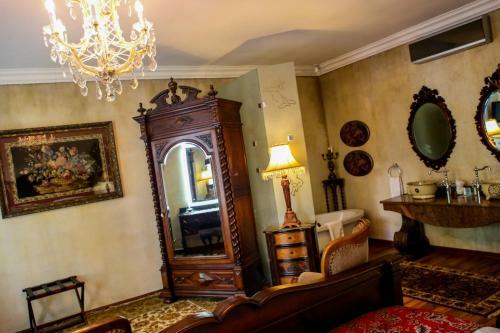 Hostal Art Lovers Guesthouse