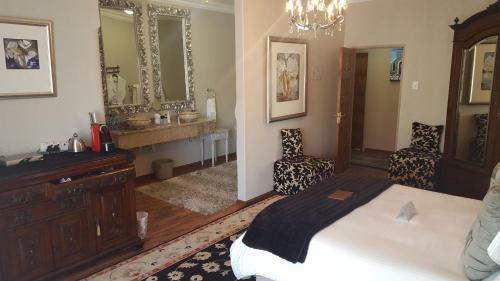 Hostal Art Lovers Guesthouse