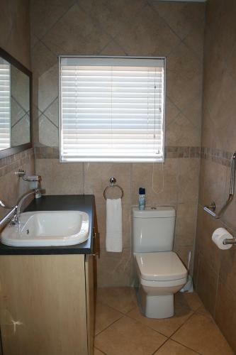 Bed & Breakfast Corner House Accommodation
