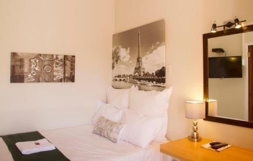 Hostal Albert Road Garden Guest House