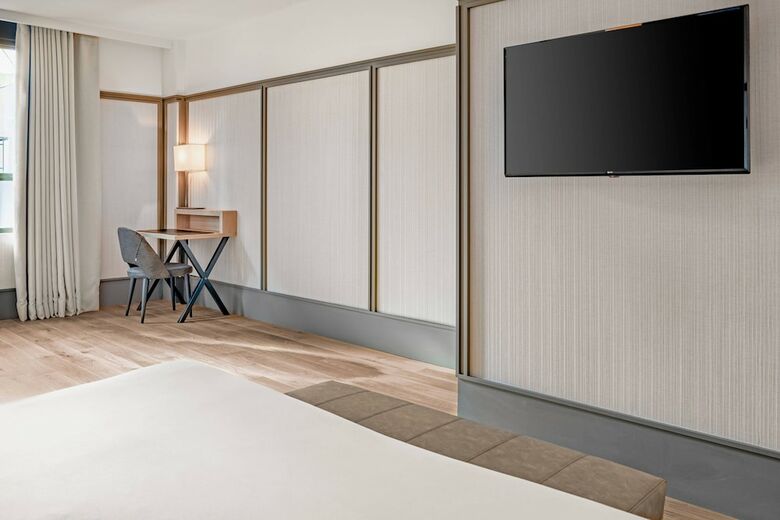 AC Hotel Avenida de Am�rica By Marriott