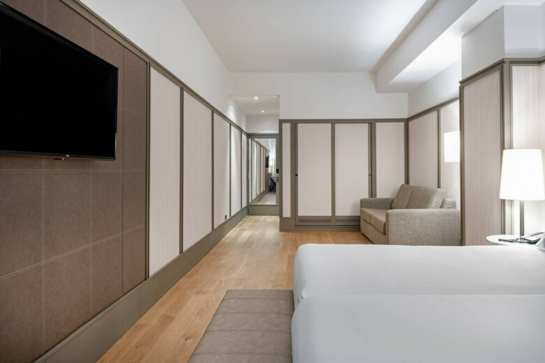 AC Hotel Avenida de Am�rica By Marriott