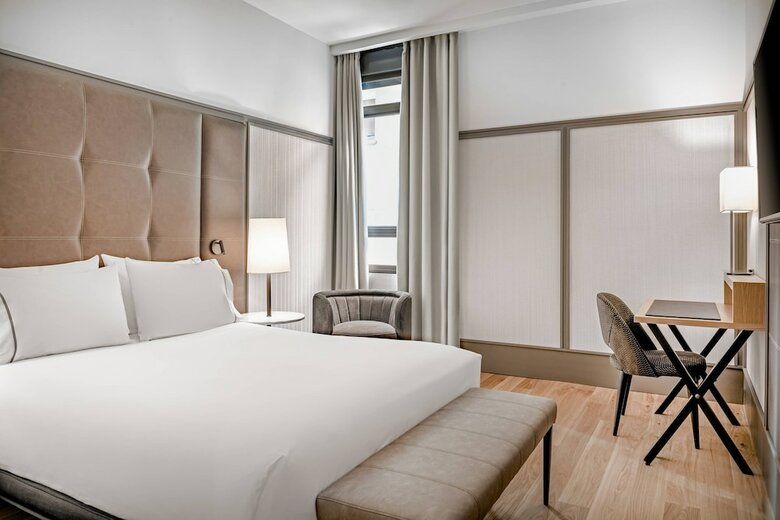 AC Hotel Avenida de Am�rica By Marriott