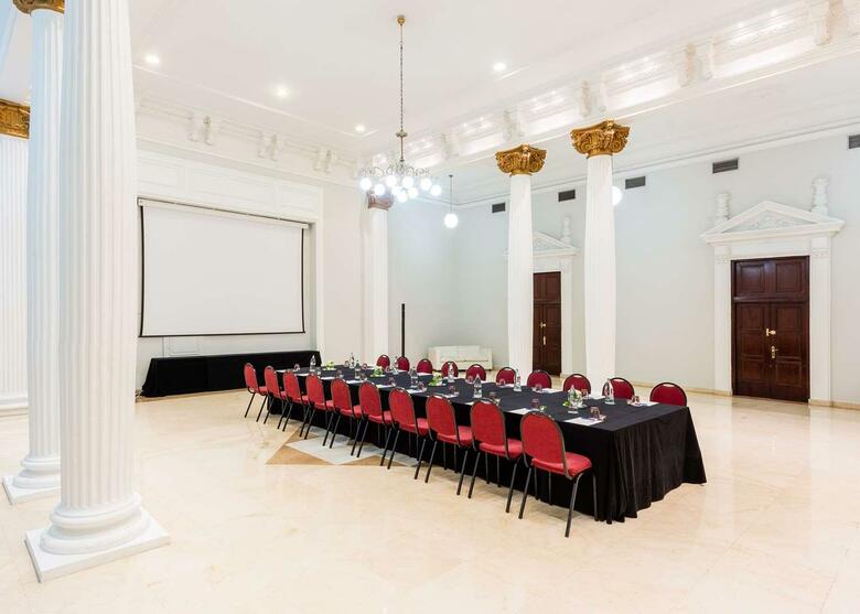 Hotel TRYP Madrid Atocha