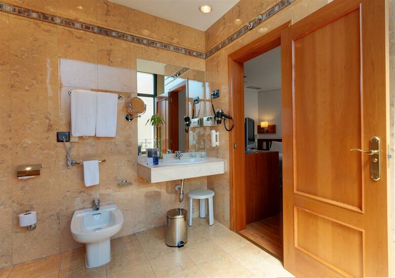 Hotel TRYP Madrid Atocha