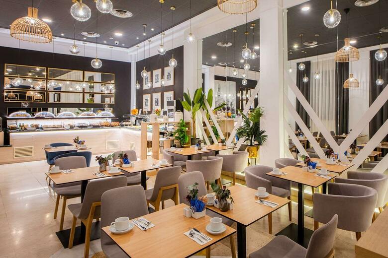 Hotel TRYP Madrid Atocha