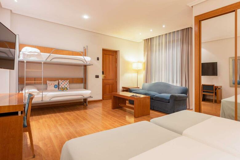 Hotel TRYP Madrid Atocha