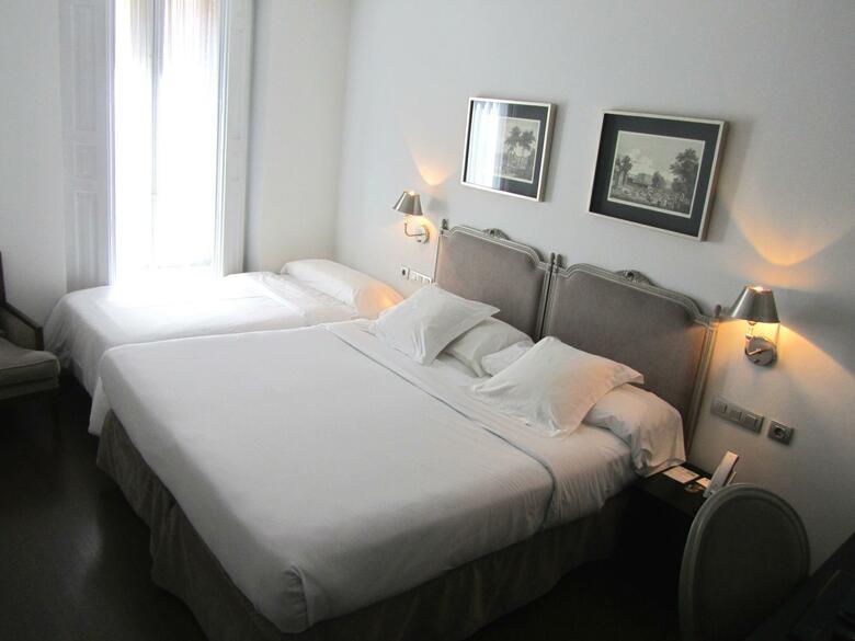Hotel Opera