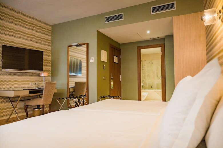 Hotel Opera