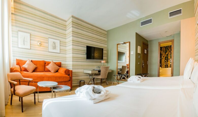 Hotel Opera