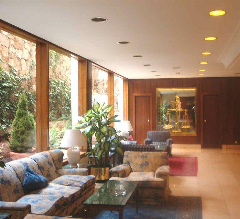 Hotel Gran Versalles