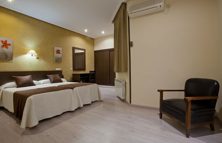 Hotel Mediodia