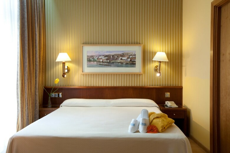 Hotel Senator Gran Via 21