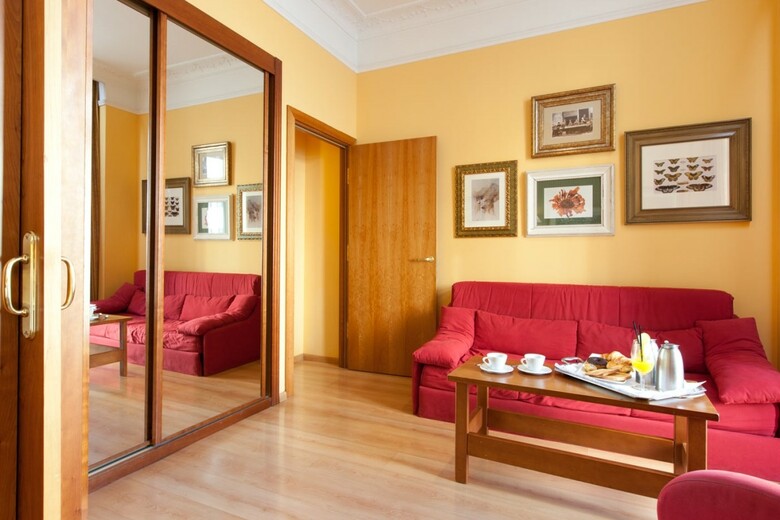 Hotel Senator Gran Via 21