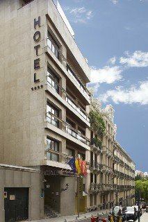 Hotel Serrano