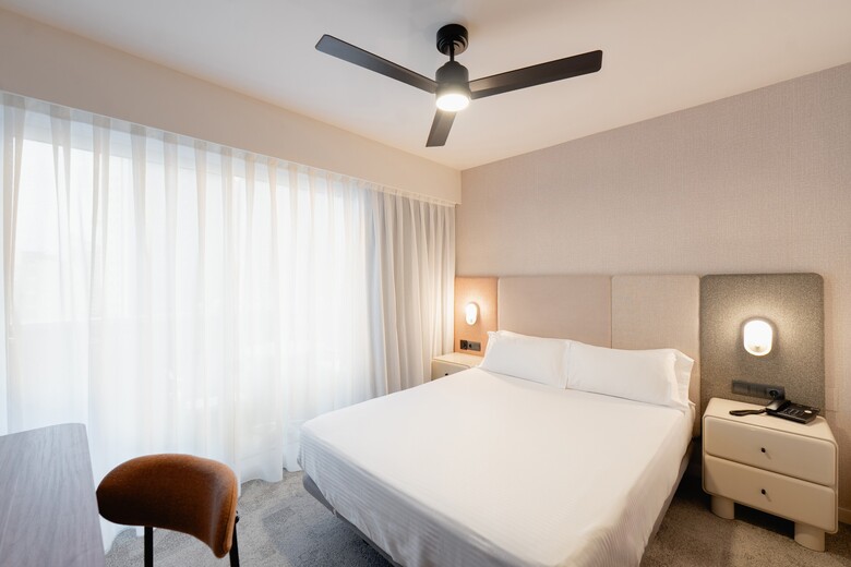Hotel Rh Royal S�lo Adultos